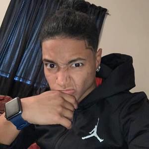 Meet your Posher, Jayden